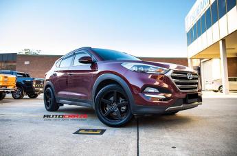 HYUNDAI TUCSON DISTRICT SATIN BLACK